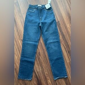 Abercrombie Woman Blue Jean. High Rise. The 90s Straight